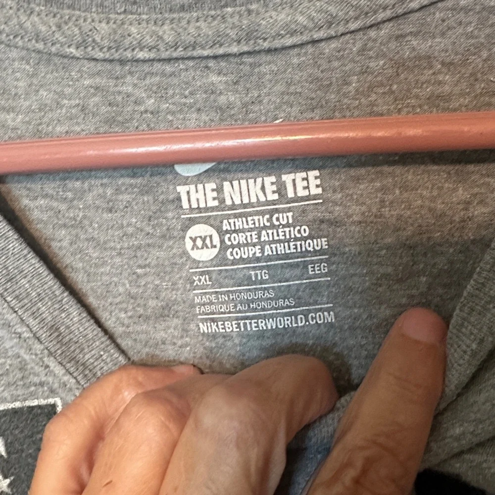 ☑️NIKE - Gray Hold Down the East Men's T-Shirt